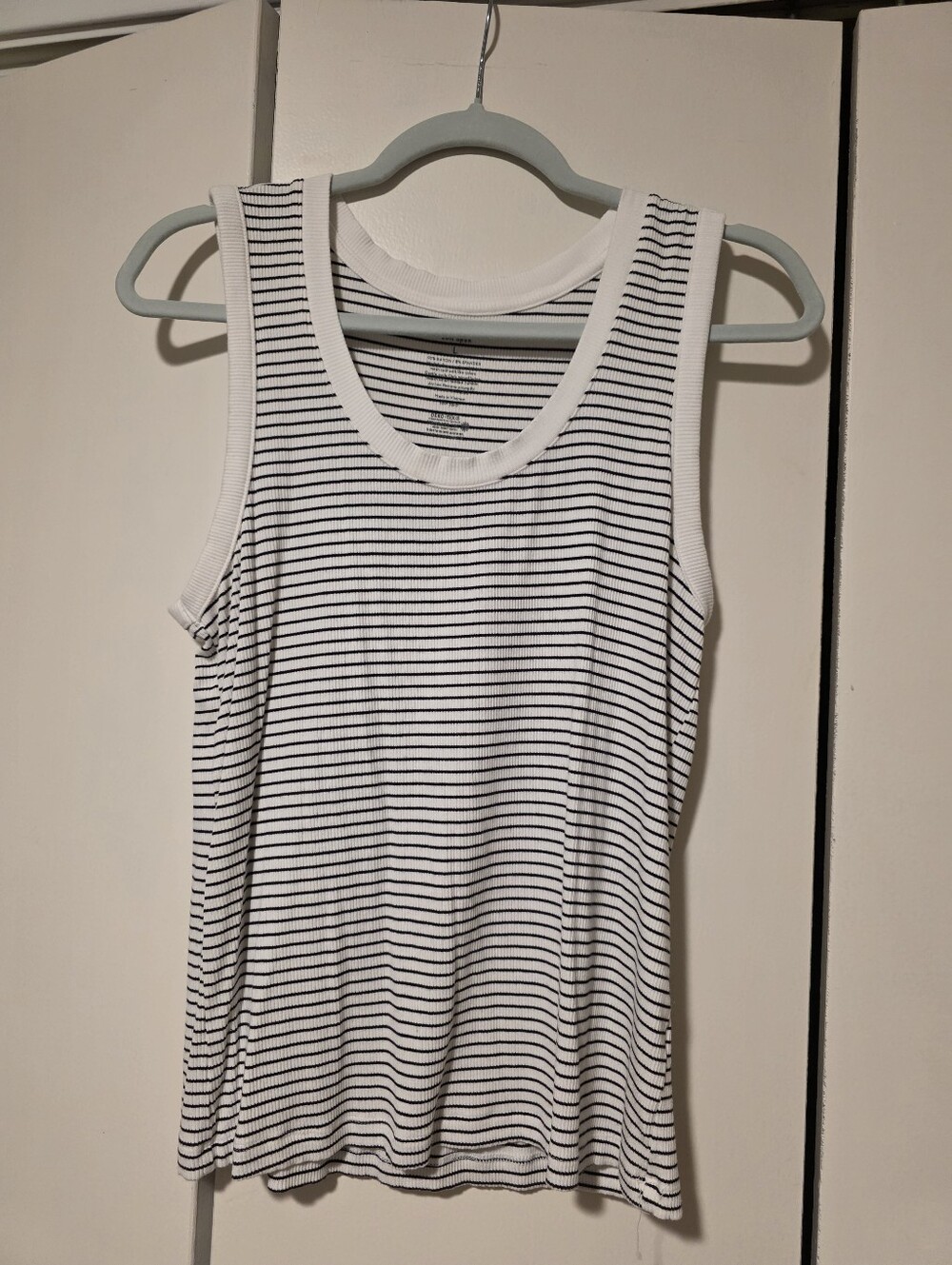 Nine West Tank